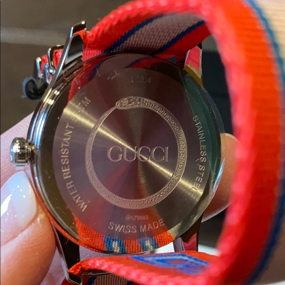 ⭐️NWT⭐️GUCCI G-Timeless Unisex Watch - Picture 8 of 16